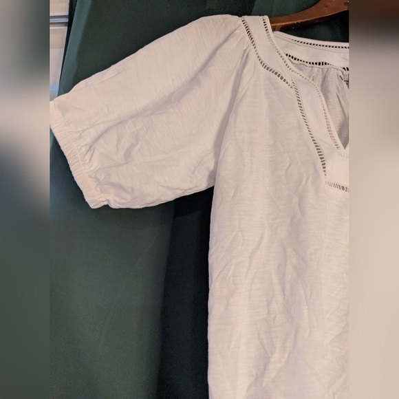 White Top Loft - Picture 2 of 7